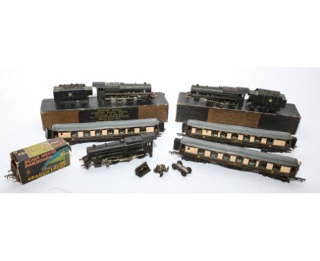 Graham Farish 2 x boxed G P 5 locomotives with tenders, 3 x Pullman Coaches