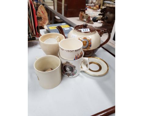 SHELF LOT OF COMMEMORATIVE WARE