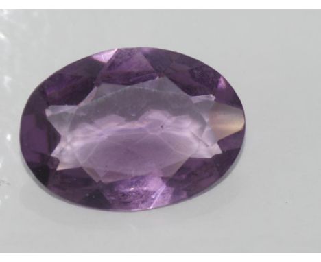 Unset facetted amethyst weight: approx 15.7 cts