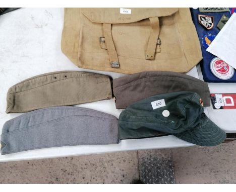 FOUR VINTAGE GERMAN SIDE CAPS 