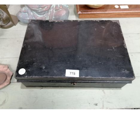 A VINTAGE METAL CASH TIN BOX 