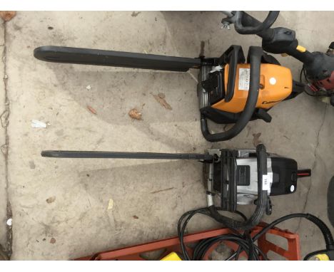A CALIFORNIA PETROL CHAINSAW IN WORKING ORDER AND AN SJ PETROL CHAINSAW FOR SPARES OR REPAIRS 