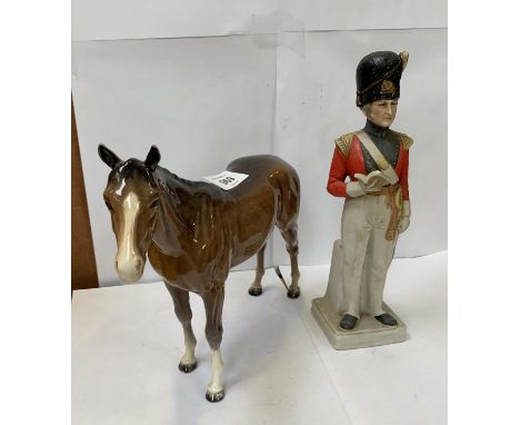 A CERAMIC HUSSAR SOLIDER FIGURE STAMPED 'REG DES' TO THE BASE TOGETHER WITH BESWICK HORSE FIGURE ( A/F) 