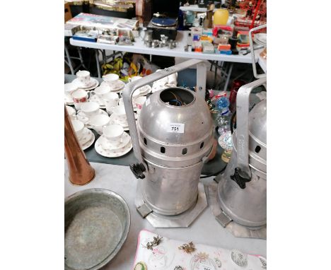 A VINTAGE METAL STAGE LIGHT 