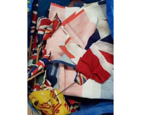 LARGE QUANTITY OF VINTAGE UNION JACK FLAGS