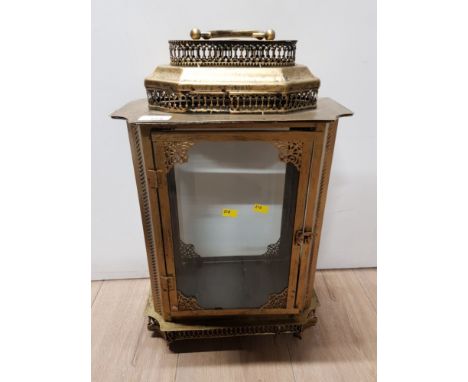 METAL AND GLASS LANTERN WITH PAINTED GILT EFFECT FRAME