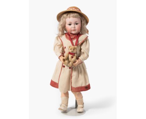 Kämmer & Reinhardt-Charakterpuppe "117"Deutschland, um 1911. Kopf mit Schlafaugen und geschlossenem Mund aus Biscuit-Porzella