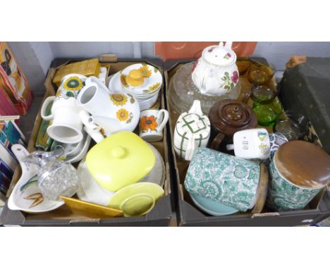 A collection of kitchenware including Rostrand Granada, Meakin, Bitton, Staffordshire, Poole, Portmeirion, Midwinter, Myott *