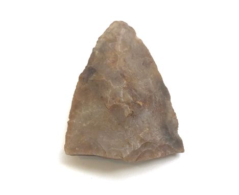 Neolithic arrow head (triangular) chert, ex Dr M.G. Weller collection, Henry Dewey, Fenton, Lincolnshire, 16.1g, 51mm.