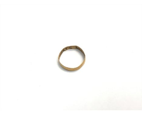 A 17th or 18th century gold posy ring the inside inscribed Thy Hart's Delite (sic)