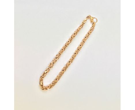 A 9ct gold chain bracelet. 8.4gm.