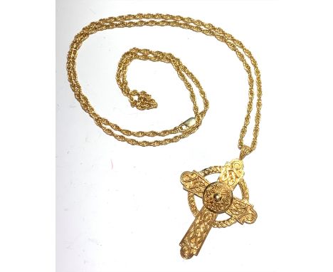 A 9ct gold cross and chain, 35g.