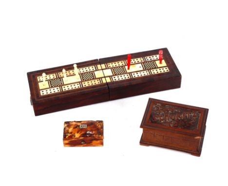 A Regency&nbsp;tortoiseshell pill box,&nbsp;with a hinged lid; a Victorian inlaid folding cribbage board / box; and a small c