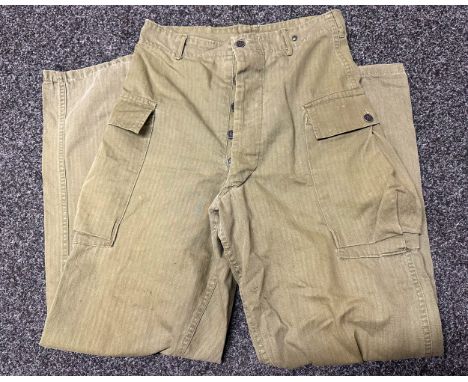 WW2 US Army HBT Fatigue Trousers. Cargo pockets to legs. Waist 32 inch, Leg 33 inch. 
