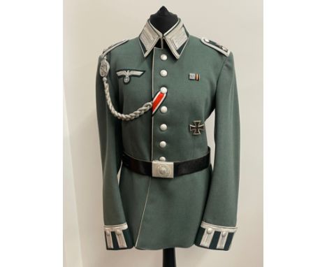 WW2 Third Reich Heer Infanterie Regt 9 Feldwebels NCO's Waffenrock Parade Tunic complete with Parade Belt and alloy buckle: T