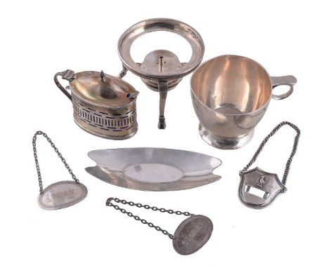 A collection of silver items, to include: an oval mustard by William Hutton &amp; Sons Ltd., Birmingham 1911, with a bell sha