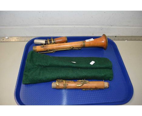 Three piece hardwood clarinet, unsigned