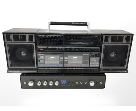 A Realistic Modulaire 1000 portable stereo and a Sonic III amplifier.