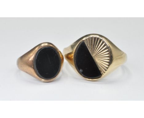 A 9ct gold hallmarked signet ring with half onyx and sunburst mount, hallmarked Sheffield, date letter k 1984. Together with 