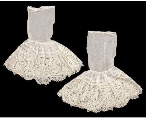 * Lace. A pair of fine Brussels Duchesse cuffs, Belgium, circa 1860-70, 2 matching wide cream lace cuffs, intricately hand-wo