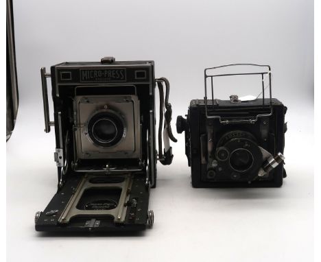 An MPP Micro-Press 5x4 large format camera, fitted with a Schneider Kreuznach Xenar 1:4.5/150 lens; together with another sim