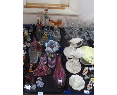 Assorted art glass including Murano, and other pieces Condition Report:No condition report available.