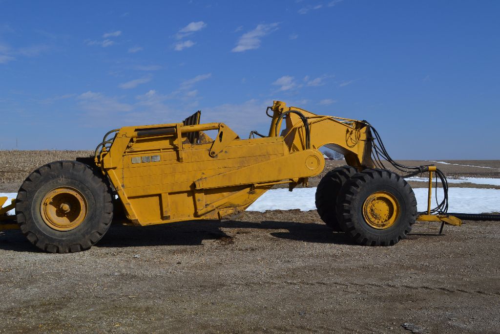 Letourneau 20 yd. Dolly Wheel Pull Scraper, great shape, hydraulic
