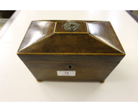 An early 19th Century mahogany tea caddy