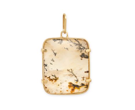 BURLE MARX, A VINTAGE DENDRITIC AGATE PENDANT in 18ct yellow gold, set with a polished dendritic agate, signed Burle Marx, st