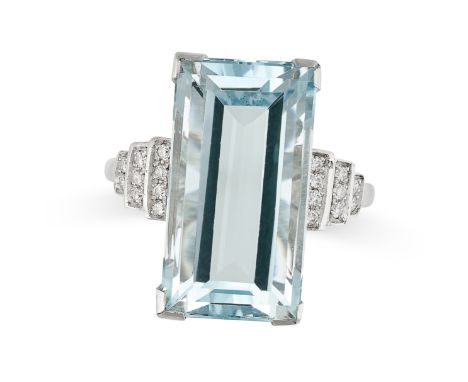 AN AQUAMARINE AND DIAMOND RING set with a rectangular step cut aquamarine of approximately 9.10 carats, the stepped shoulders