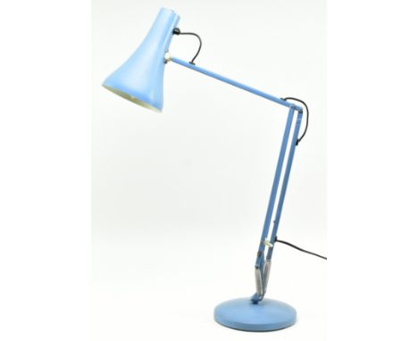 Herbert Terry &amp; Sons - Model 90 - a retro 20th century 1970s Anglepoise industrial work factory desk / table lamp light. 