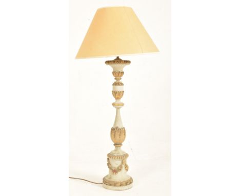 A large contemporary high end design Italian manner carved wood &amp; painted gesso desk table lamp light. The lamp having a 