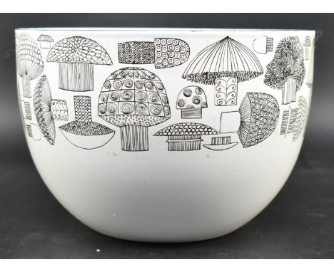 Kaj Franck for Finel - a vintage enamel centrepiece table fruit bowl. The bowl with white ground featuring a stylised mushroo