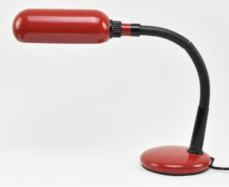 An Italian retro mid 20th century circa 1970s Veneta Lumi painted metal desk table lamp light. The lamp having an elongated r