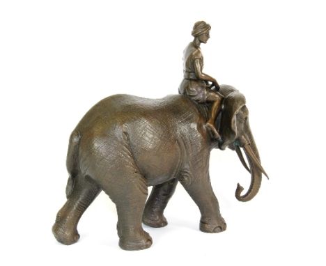 Lovely cast bronze figure of an elephant and mahoot (H:23cm)