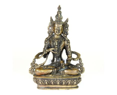 A Tibetan bronze figure of a seated Tara (H:14cm)
