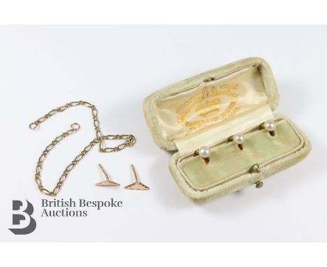 Set of gentleman's 18ct gold and pearl dress studs, in the original presentation box together with a 9ct gold chain and a pai