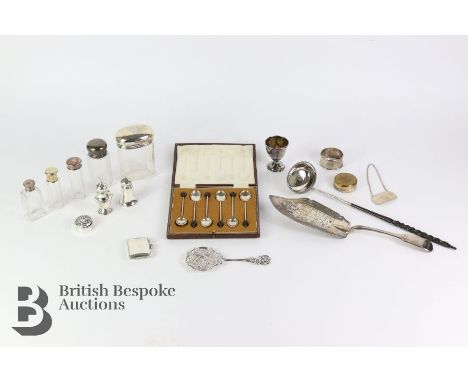 Sterling silver items including a George IV silver fish slice, London hallmark dated 1927 retailer Thornhill &amp; Co; silver