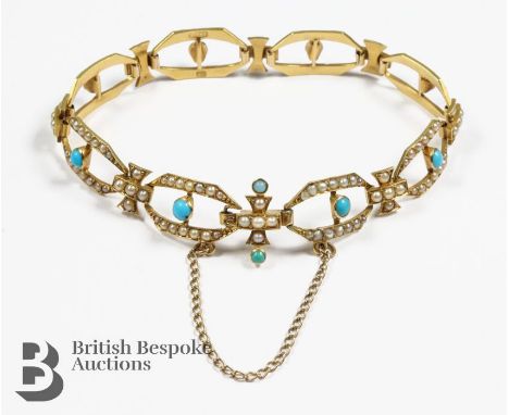 Edwardian 15ct yellow gold seed pearl bracelet, approx 18 cm 10.73 gms. The delicate bracelet having rectangular and cross-fo