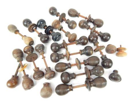 Quantity of vintage, mainly Victorian turned hardwood door knobs
