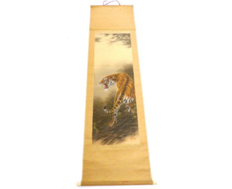 A good Chinese scroll picture of a snarling tiger, signed with character and seal mark. 130x42