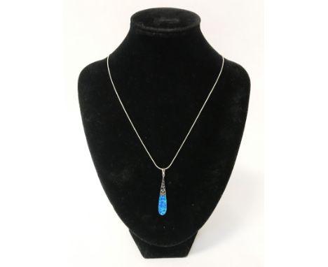 STERLING SILVER OPAL PENDANT &amp; CHAIN