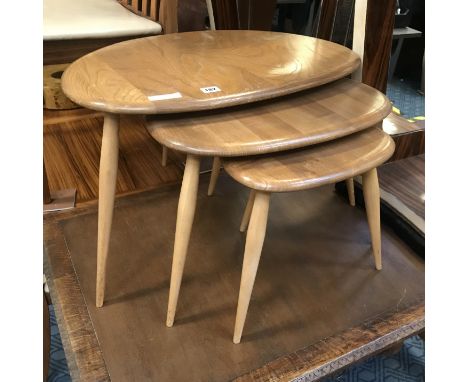 NEST OF ERCOL TABLES