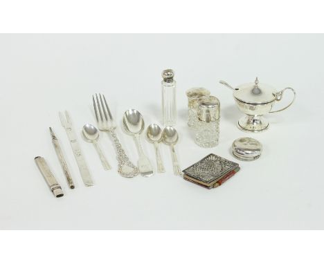 A collection of small silver, including three silver mounted glass scent bottles, a mustard pot, a propelling pencil, a cased
