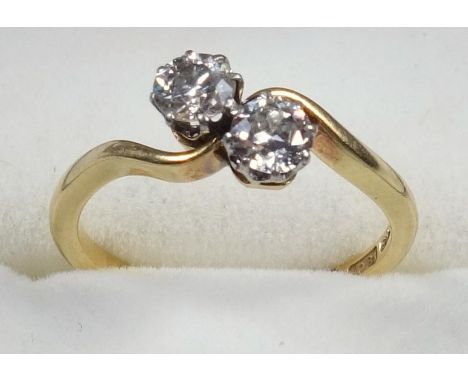 18 CT TWO STONE DIAMOND CROSSOVER RING, SIZE L,  DIAMONDS 0.4 CT (APPROX.), GROSS WEIGHT 2.5 GRAMS 