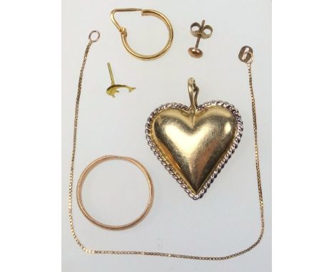 9 CT GOLD HEART SHAPED PENDANT (W. 2.6 CM) 8.9 GRAMS, YELLOW METAL EARRING STAMPED 750, 1.0 GRAM, 9 CT GOLD RING, SIZE O 1/2 