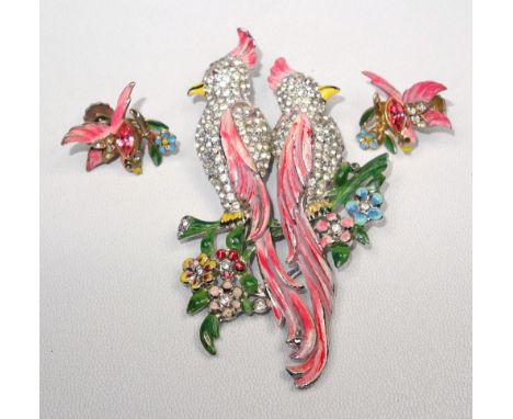VINTAGE CORO CALOPSITA ENAMEL RHINESTONE DUETTE COMBINATION BROOCH AND FUR CLIPS. DESIGNED TO WEAR AS A BROOCH OR REMOVE THE 