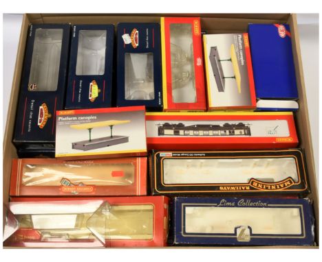 Hornby, Bachmann, Lima &amp; Similar OO Gauge mixed group of Empty Boxes for Stock (see photo). Conditions are Fair to Good.&