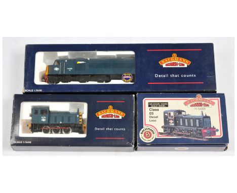 Bachmann Group of BR Blue Diesel Locomotives to include 32-651 Class 44 No.44 008 "Penyghent" plus others (see photo). Condit