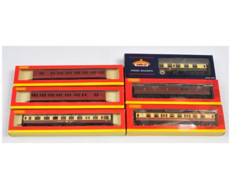 Hornby (China) and Bachmann OO Gauge group of BR 6x Coaches to include Hornby (China) R4188 BR(MR) 68ft 12 Wheeled Dining Car